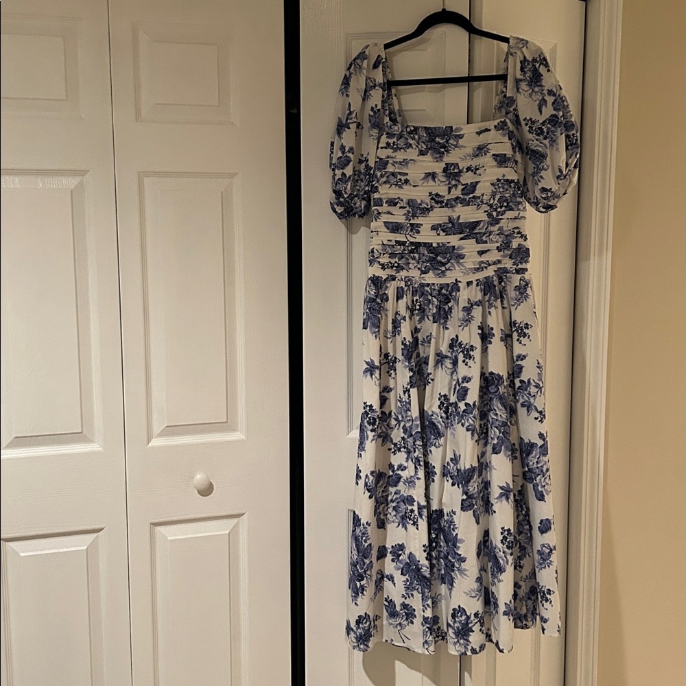 A&F Floral Puff Sleeve Maxi Dress